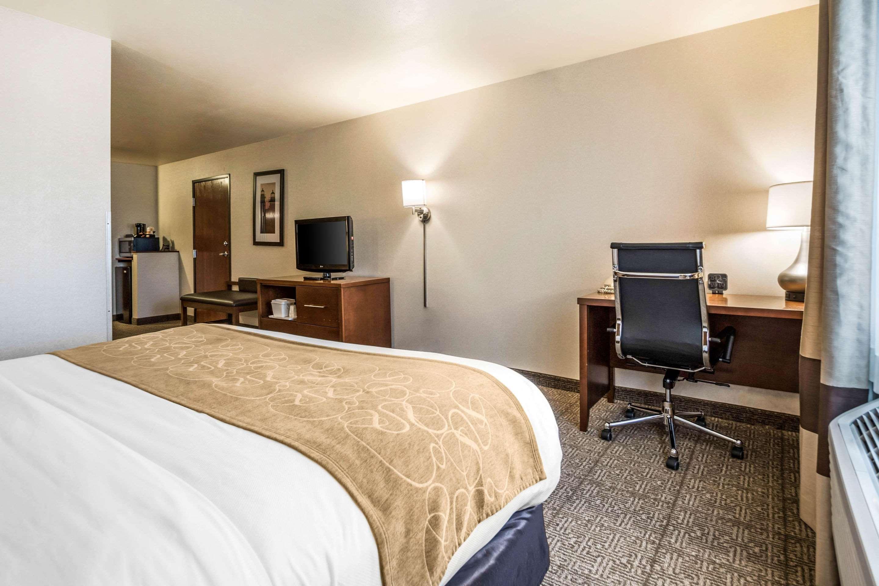 Comfort Suites At Par 4 Resort Waupaca Экстерьер фото