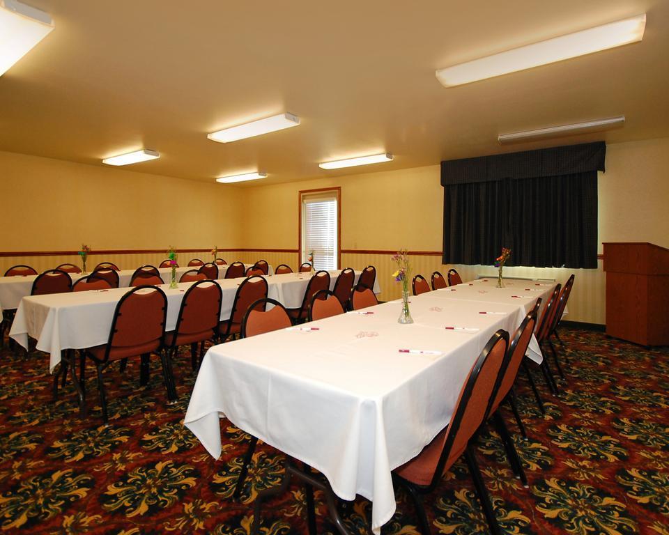 Comfort Suites At Par 4 Resort Waupaca Экстерьер фото
