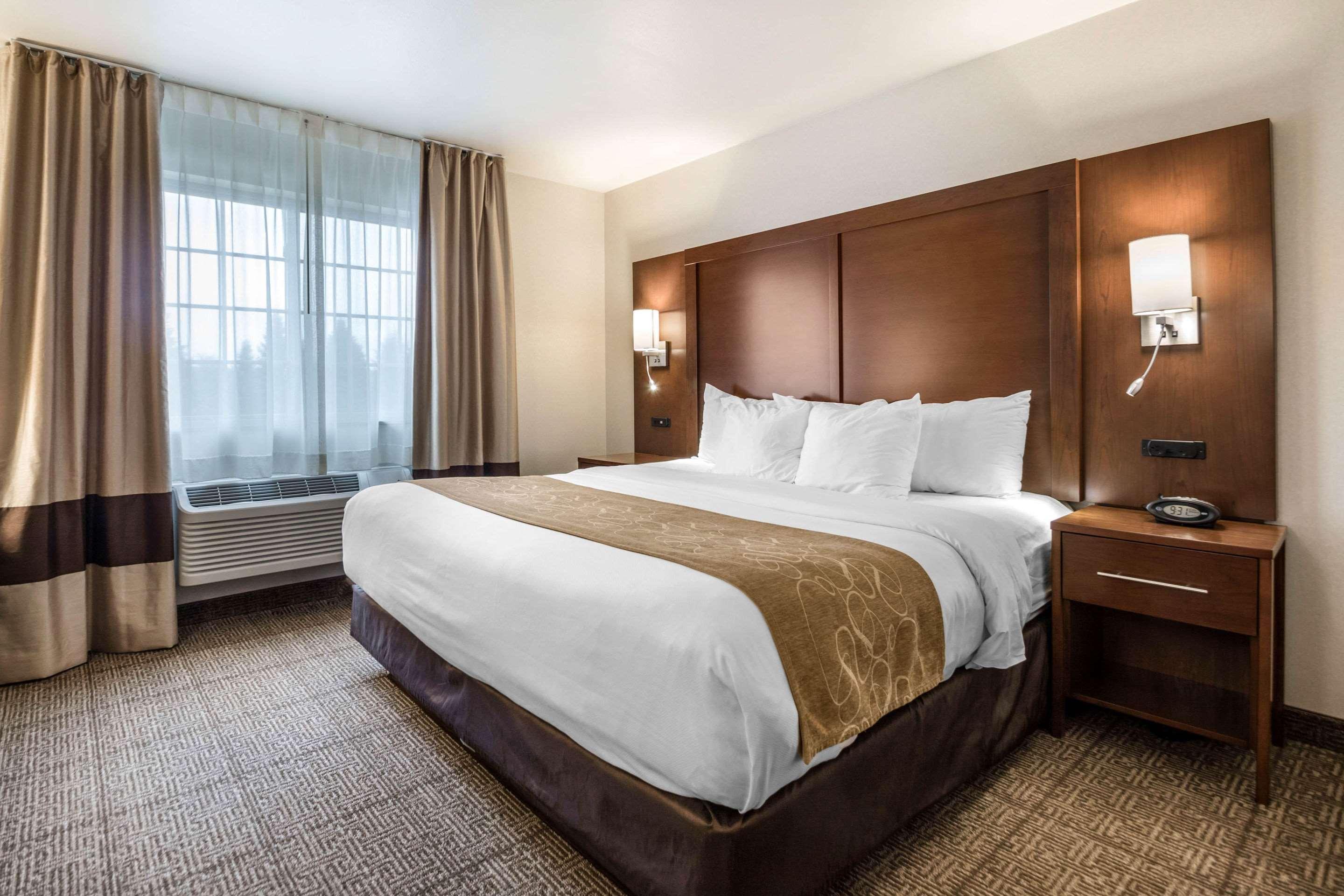 Comfort Suites At Par 4 Resort Waupaca Экстерьер фото