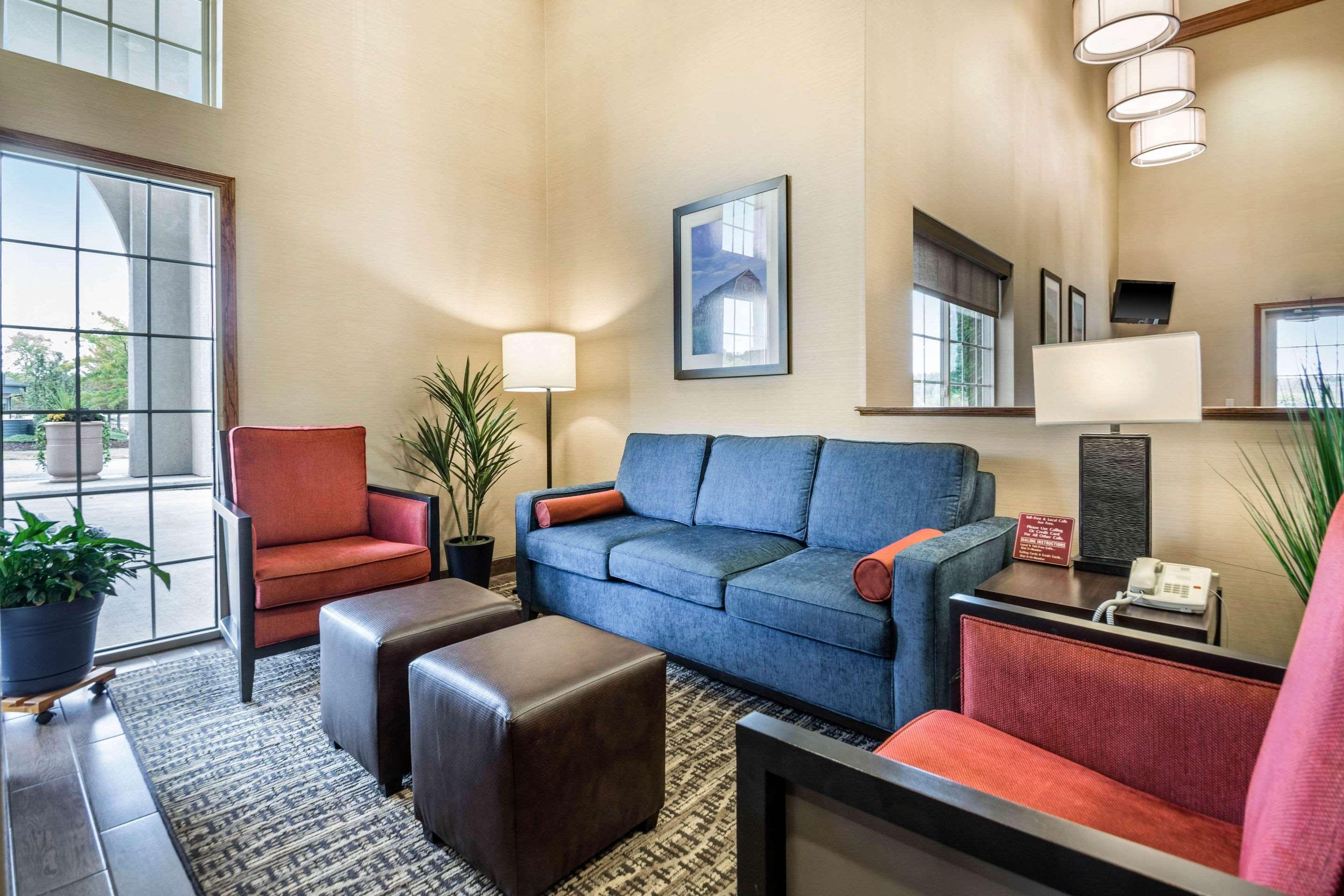 Comfort Suites At Par 4 Resort Waupaca Экстерьер фото